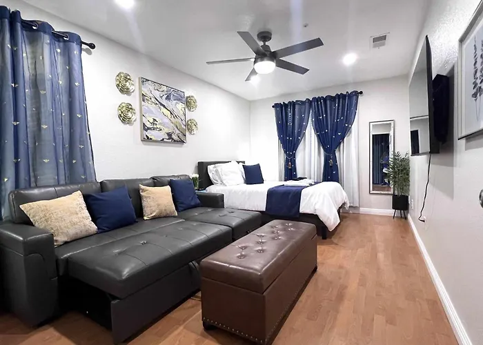 New! 2-Bedroom Fontana Guest House Close To Kaiser Permanente